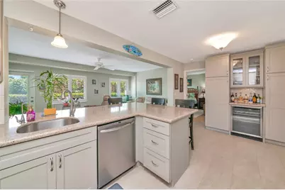 422 Circlewood Drive #H6, Venice, FL 34293 - Photo 3