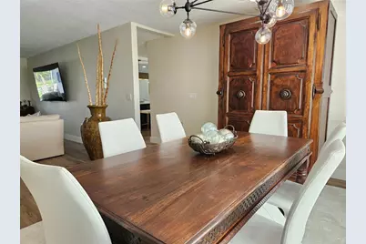 917 S Gondola Drive, Venice, FL 34293 - Photo 13