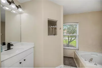 2145 Date Palm Way, Venice, FL 34292 - Photo 35