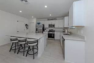12215 Radiant Gem Trl, Parrish, FL 34219 - Photo 7