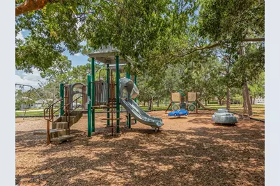 537 Manatee Ct #204, Venice, FL 34285 - Photo 19