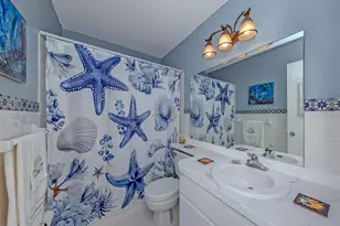 537 Manatee Ct, Venice, FL 34285 - Photo 15