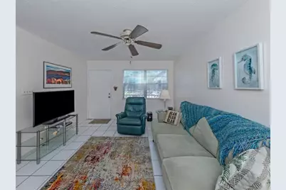 537 Manatee Ct #204, Venice, FL 34285 - Photo 9