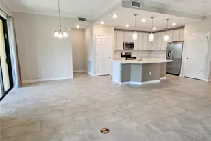 10027 Crooked Crk Dr, Venice, FL 34293 - Photo 17