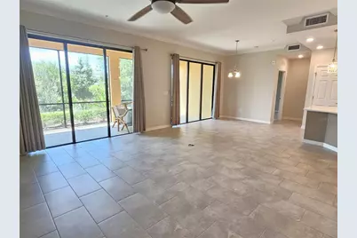 10027 Crooked Creek Drive #101, Venice, FL 34293 - Photo 9