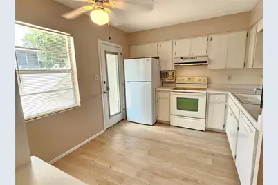 509 W Venice Avenue #102, Venice, FL 34285 - Photo 11