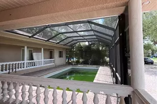 970 Brentwood Dr, Venice, FL 34292 - Photo 5