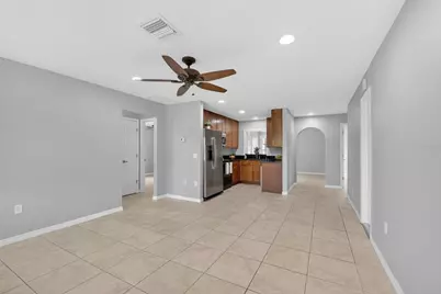 10136 Peach Avenue, Englewood, FL 34224 - Photo 5