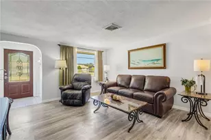 979 Kimball Rd, Venice, FL 34293 - Photo 3
