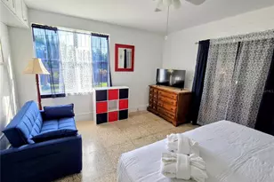 908 Villas Dr, Venice, FL 34285 - Photo 11