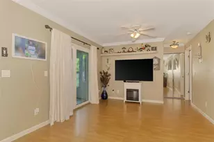 411 Nightingale Rd, Venice, FL 34293 - Photo 9