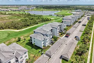 12240 Wellen Golf St, Venice, FL 34293 - Photo 3