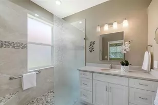 750 Back 9 Dr, Venice, FL 34285 - Photo 21