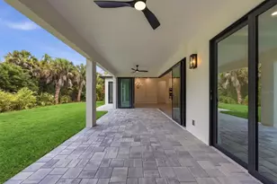 166 Medalist Rd, Rotonda West, FL 33947 - Photo 43