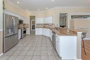 4322 Manfield Dr, Venice, FL 34293 - Photo 11