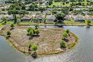 4322 Manfield Dr, Venice, FL 34293 - Photo 1
