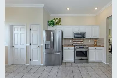 4322 Manfield Drive, Venice, FL 34293 - Photo 13