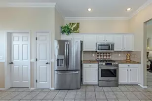 4322 Manfield Dr, Venice, FL 34293 - Photo 13