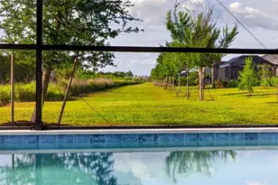 12938 Pinnacle Ln, Venice, FL 34293 - Photo 37