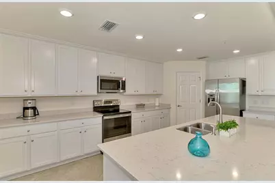 23321 Awabuki Drive #8-102, Venice, FL 34293 - Photo 25