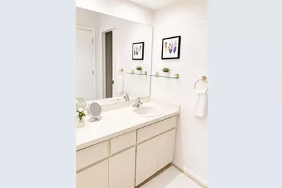 1211 Capri Isles Boulevard #122, Venice, FL 34292 - Photo 9