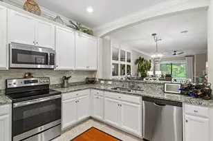 12073 Amica Loop, Venice, FL 34293 - Photo 11