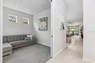 121 Colebrook Ct, Venice, FL 34292 - Photo 5