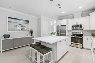 121 Colebrook Ct, Venice, FL 34292 - Photo 13