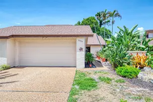 5903 La Vista Ln, Bradenton, FL 34210 - Photo 3
