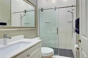 5026 Hanging Moss Ln, Sarasota, FL 34238 - Photo 31