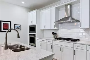 18604 Dayspring Pl, Venice, FL 34293 - Photo 13