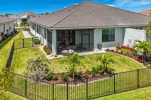 18604 Dayspring Pl, Venice, FL 34293 - Photo 23