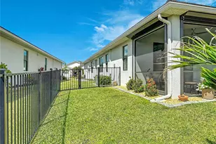 18604 Dayspring Pl, Venice, FL 34293 - Photo 25