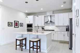 18604 Dayspring Pl, Venice, FL 34293 - Photo 11