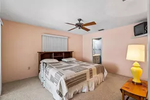 1619 E Cypress Point Dr, Venice, FL 34293 - Photo 15