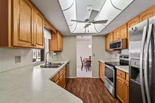 1619 E Cypress Point Dr, Venice, FL 34293 - Photo 39