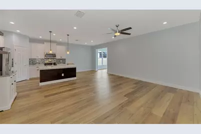 7734 108th Avenue Circle E, Parrish, FL 34219 - Photo 13