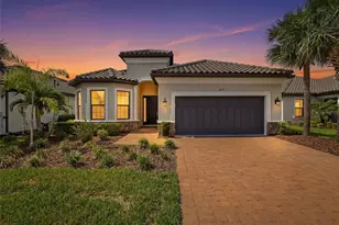 5617 Scarlotti St, Nokomis, FL 34275 - Photo 1