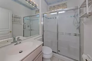304 Langholm Dr, Venice, FL 34293 - Photo 19