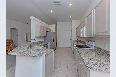304 Langholm Drive, Venice, FL 34293 - Photo 7