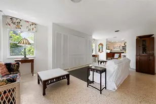 417 Baycrest Dr, Venice, FL 34285 - Photo 5