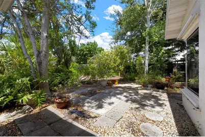 417 Baycrest Drive, Venice, FL 34285 - Photo 33