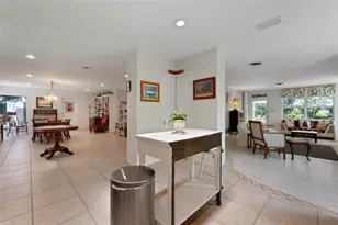 417 Baycrest Dr, Venice, FL 34285 - Photo 13
