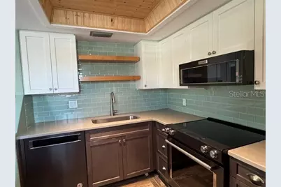 300 Base Avenue E #111, Venice, FL 34285 - Photo 1