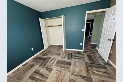 300 Base Avenue E #111, Venice, FL 34285 - Photo 19