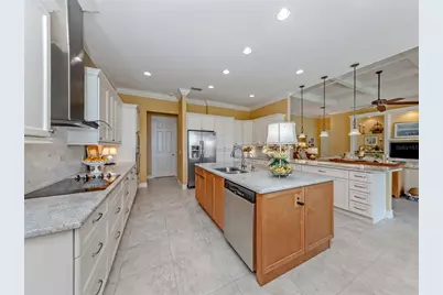 19751 Cobblestone Circle, Venice, FL 34292 - Photo 17