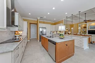 19751 Cobblestone Cir, Venice, FL 34292 - Photo 17