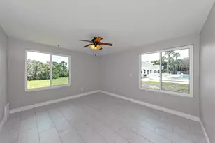 908 Villas Dr, Venice, FL 34285 - Photo 55