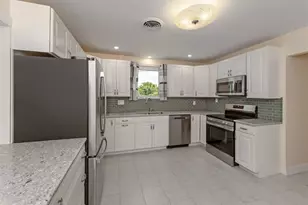 908 Villas Dr, Venice, FL 34285 - Photo 53