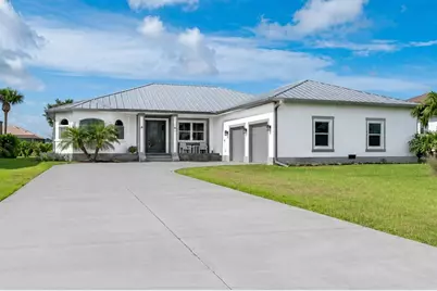 216 Rotonda Boulevard E, Rotonda West, FL 33947 - Photo 1
